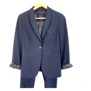 Ladies pant suit